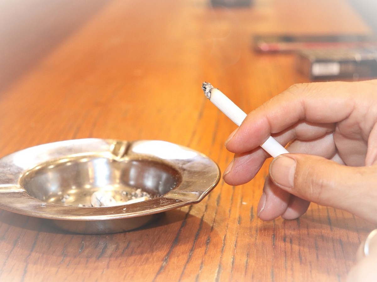 腰痛と喫煙の関係性